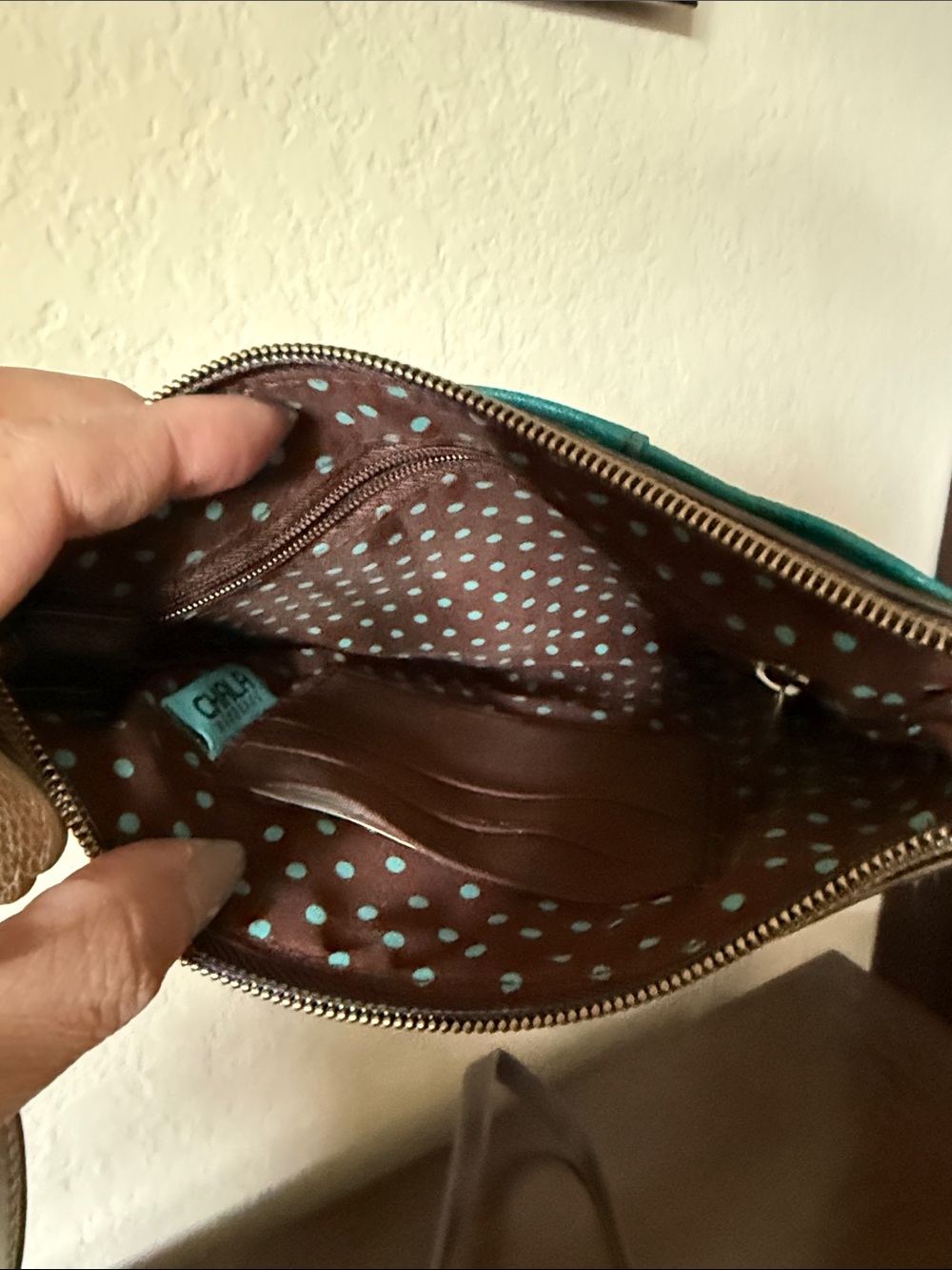 Chala Teal Crossbody with Otter - Picture 5 of 5